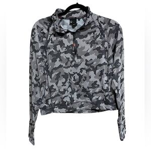 Spyder Active women's 1/4 zip cropped pullover in a gray camouflage print Size S